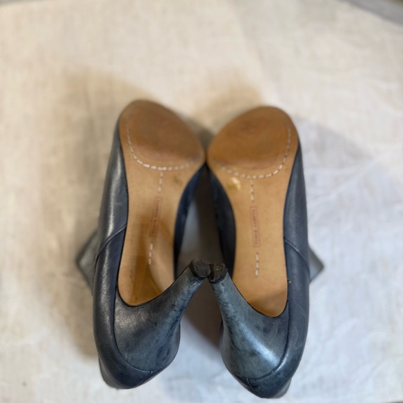 Gray Vince Camuto VC-Vibe Heeled Ankle Bootie. Inside zip. Size 5 Women’s - Picture 7 of 11